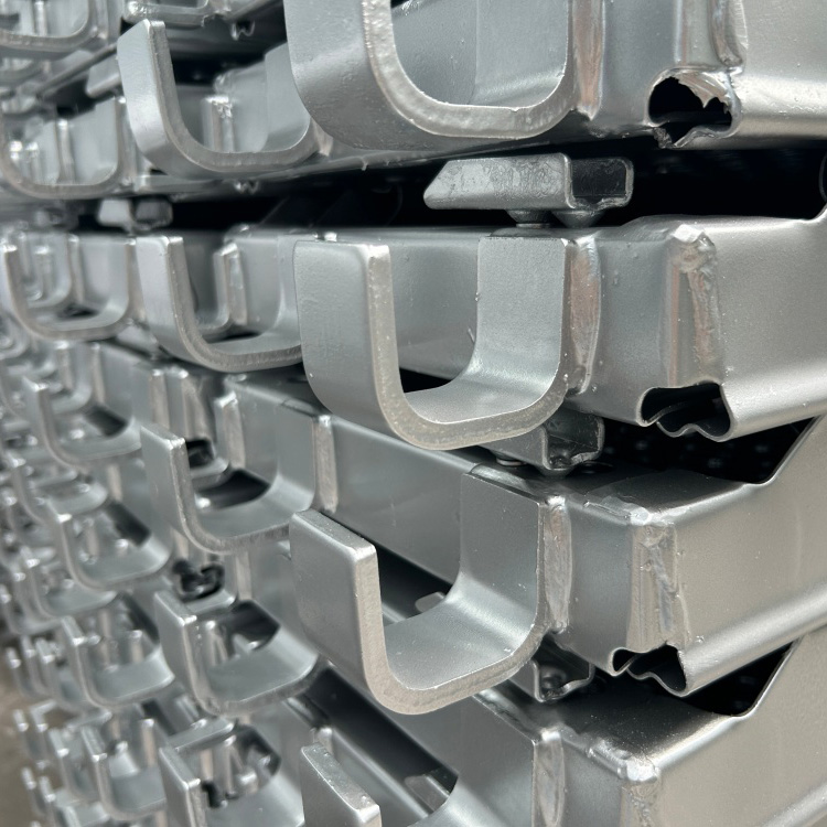 ไม้กระดานนั่งร้านตะขอ ไม้ 