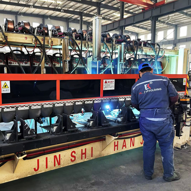 การเชื่อมนั่งร้าน ringlock 1