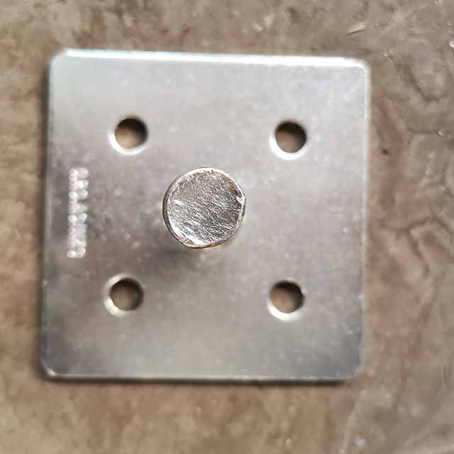 แผ่นฐาน