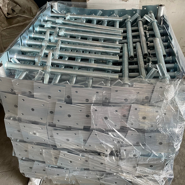 แจ็คปรับระดับนั่งร้าน