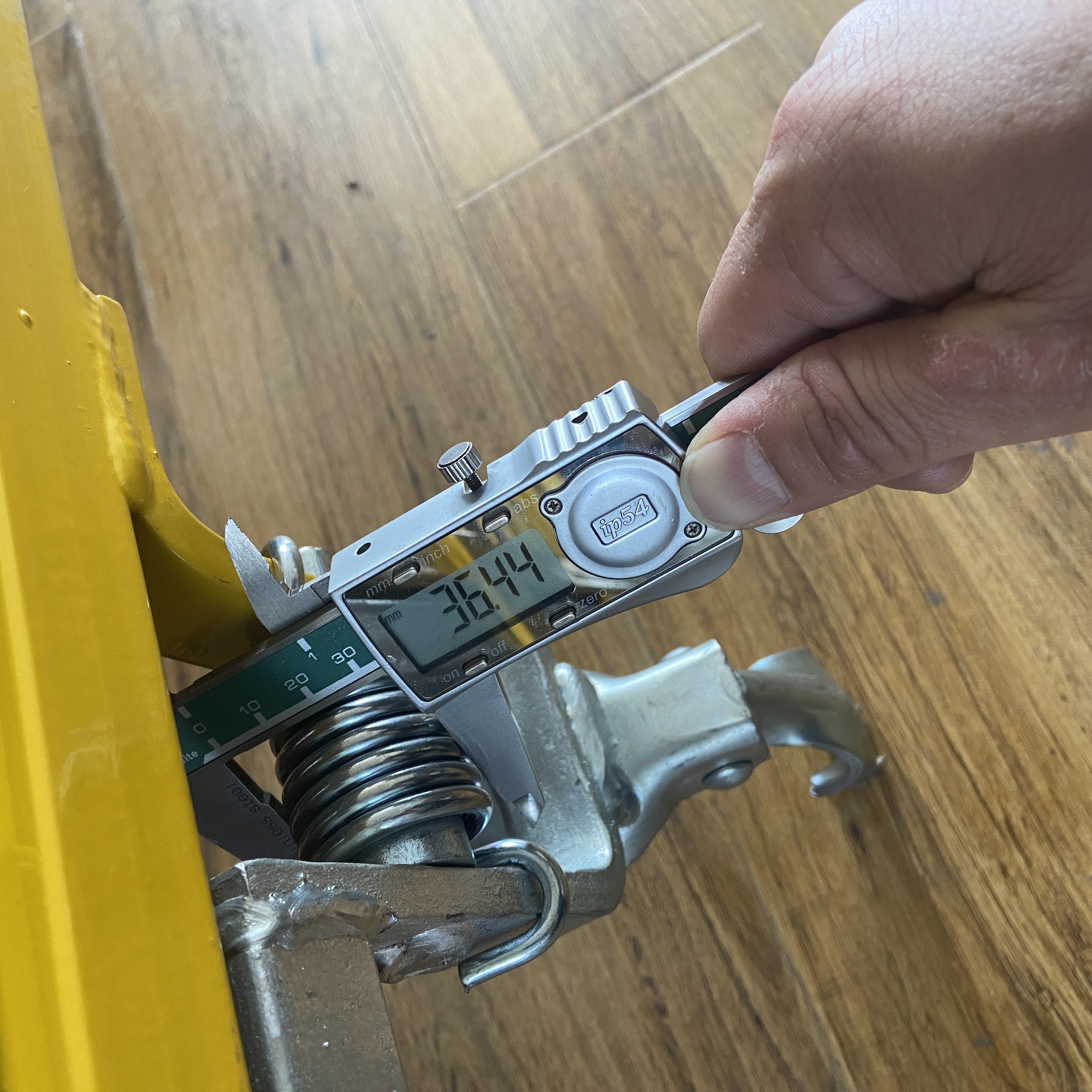 การทดสอบประตูทางเข้าบันไดแบบย้อนกลับ 